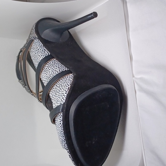 GX by Gwen Stefani Heels - Picture 9 of 10